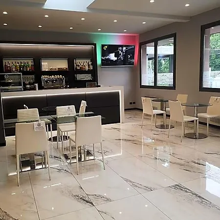 Hotel Daunia